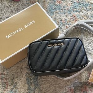MICHAEL KORS BELT BAG